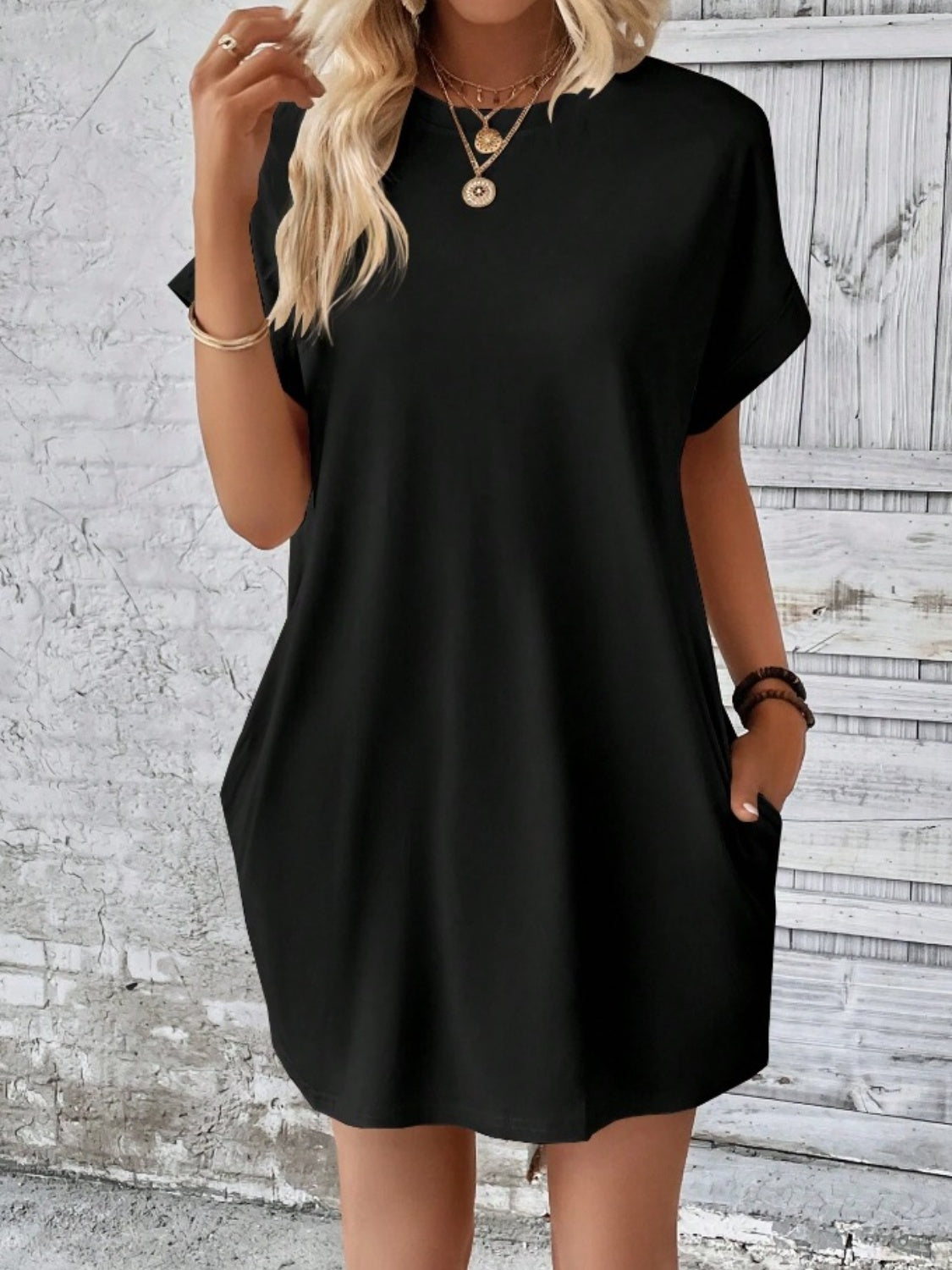 Casual Pocketed Round Neck Tee Dress Black
