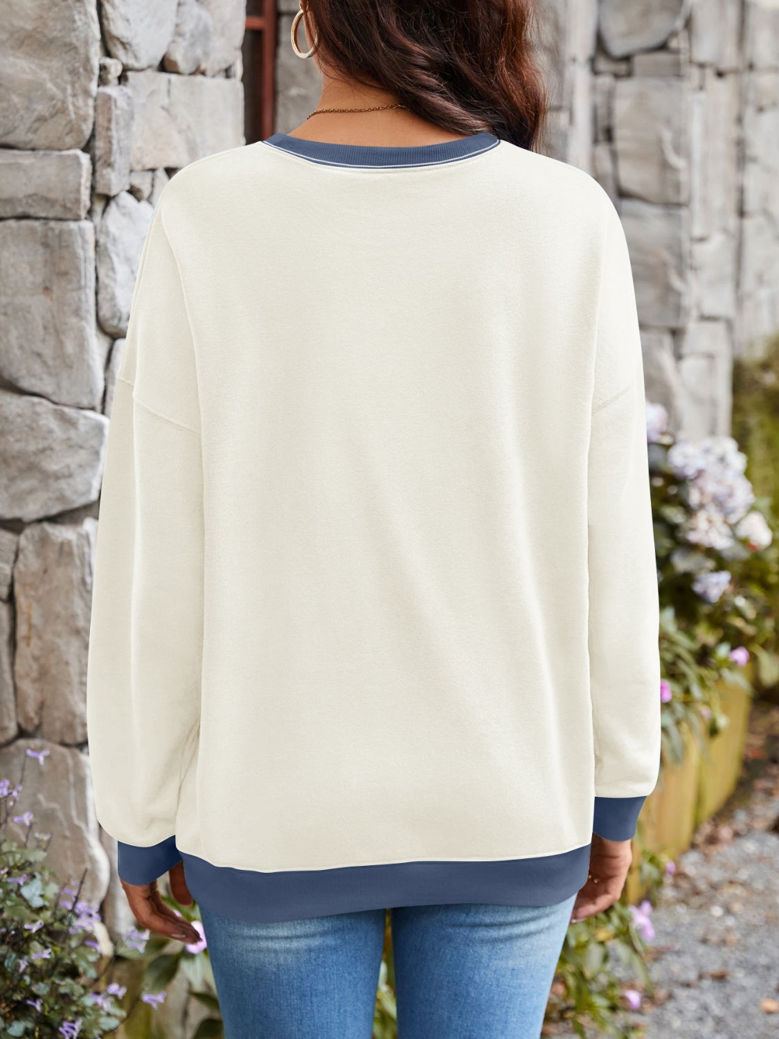 Women's Contrast Long Sleeve Sweatshirt