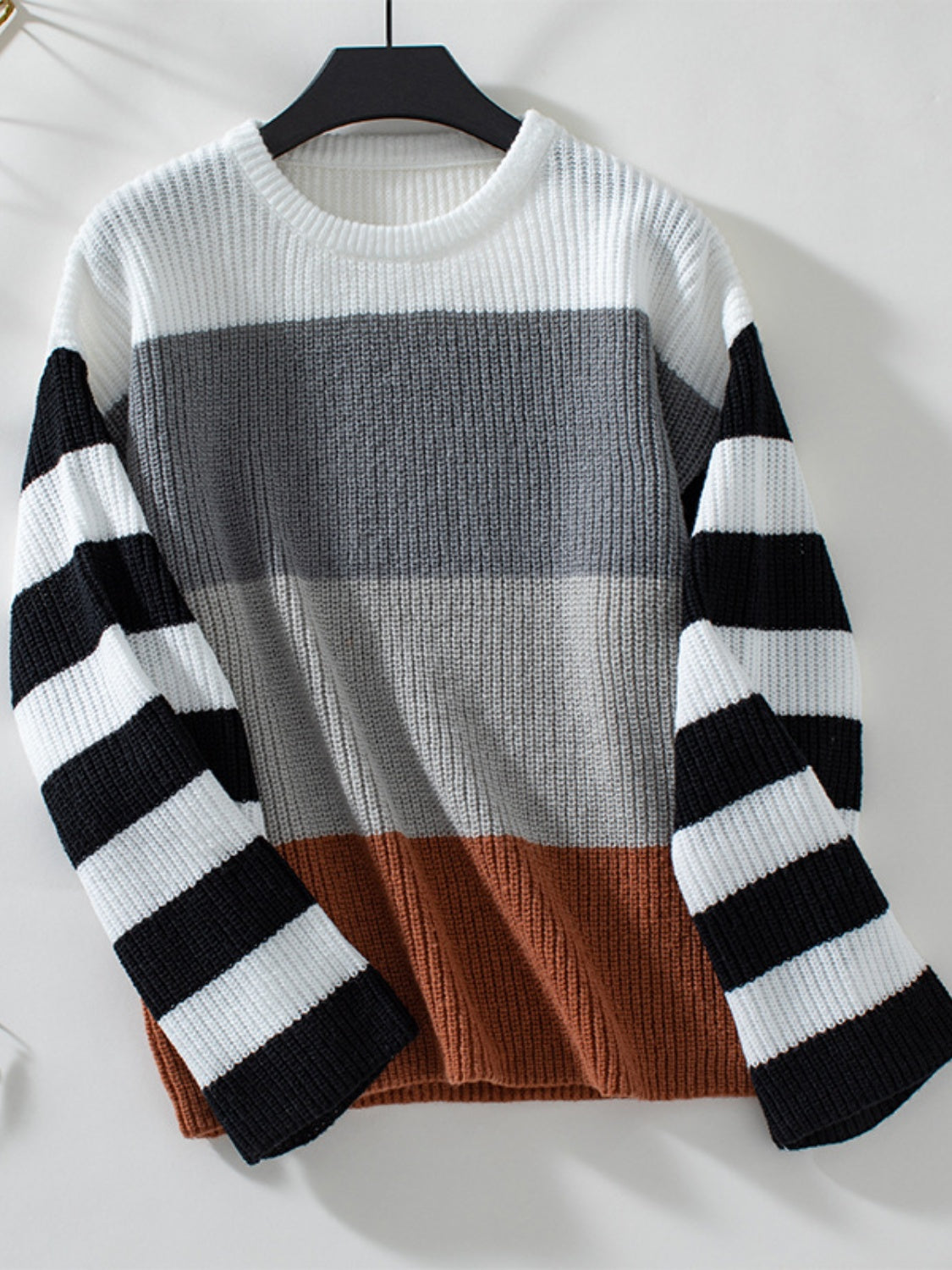 Color Block Round Neck Long Sleeve Sweater Dark Gray