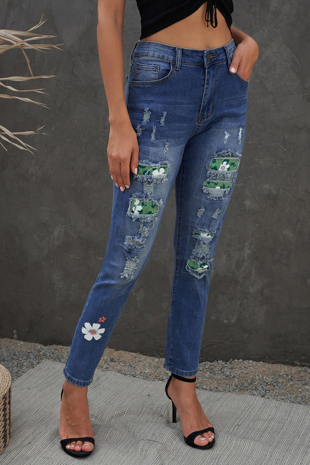 Distressed Buttoned Jeans with Pockets Matcha Green