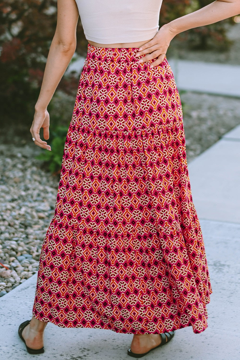 Geometric Elastic Waist Tiered Skirt