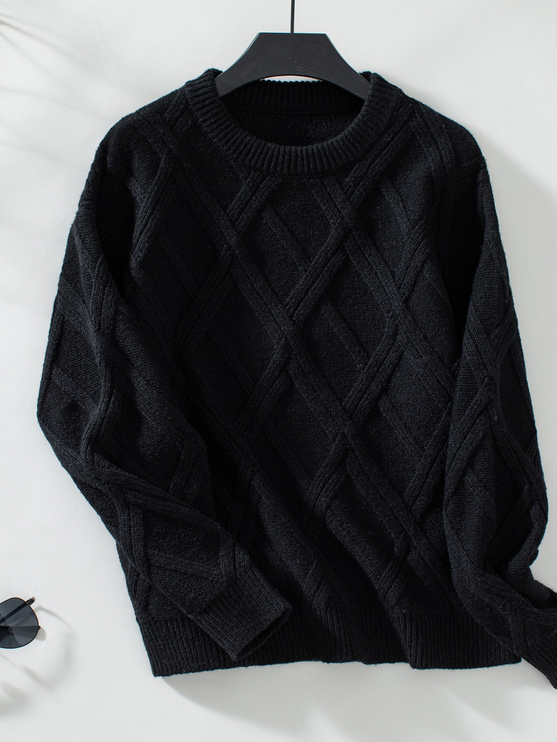 Geometric Round Neck Long Sleeve Sweater Black