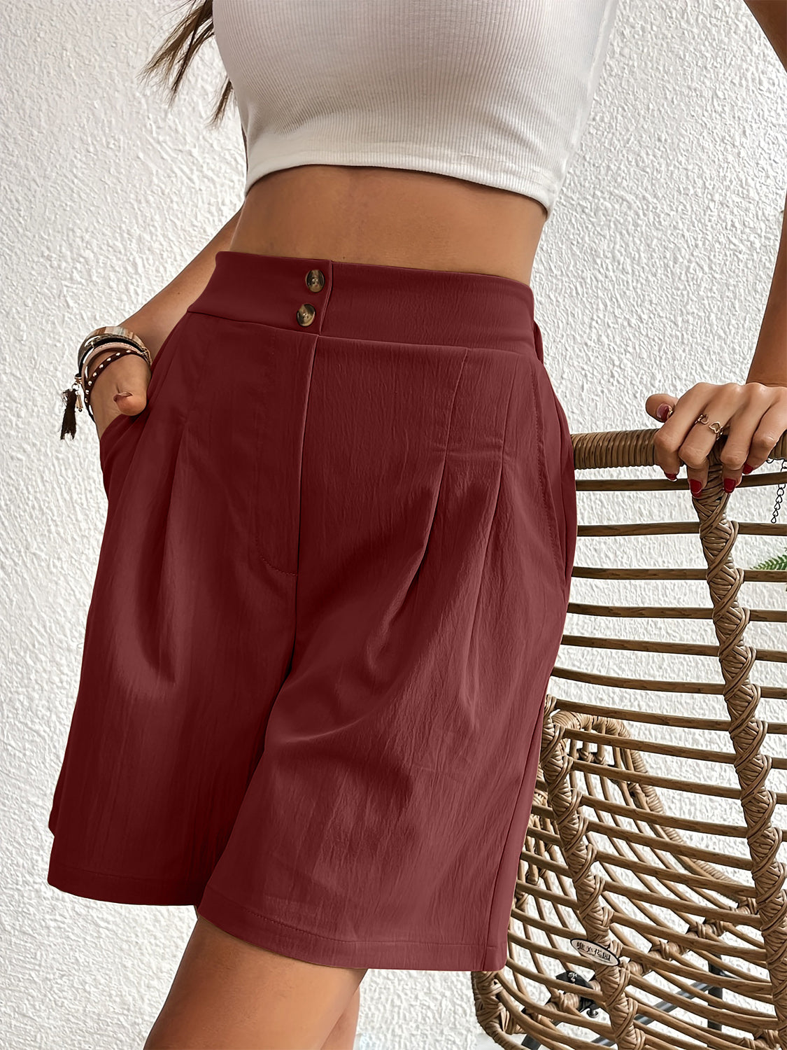 Pocketed Half Elastic Waist Shorts Burgundy