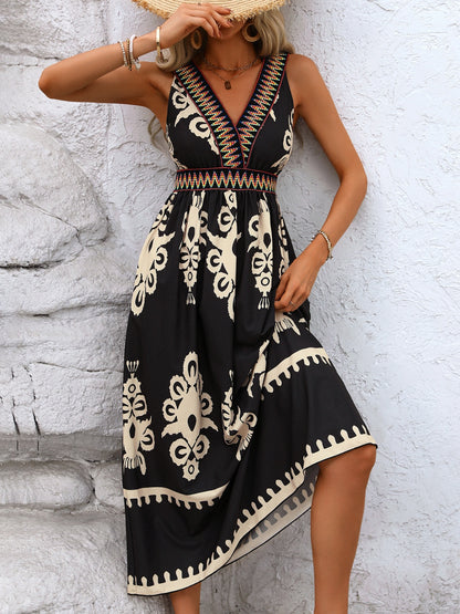 Campus Chic Midi Dress Black