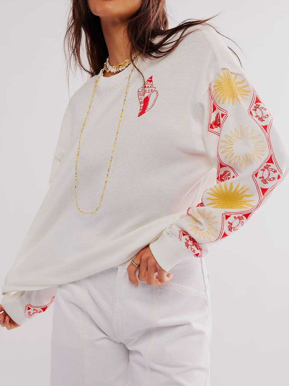 Embroidered Round Neck Long Sleeve Sweatshirt White