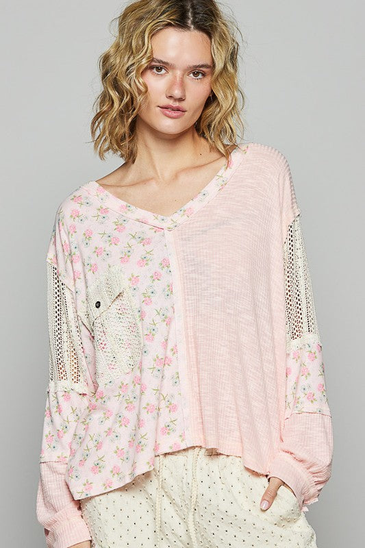 POL Floral Crochet Patch V-Neck Top Powder Peach