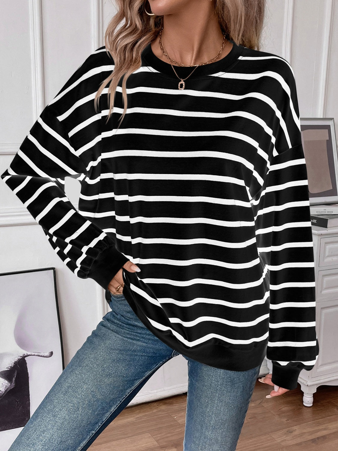 Striped Long Sleeve Sweatshirt Black