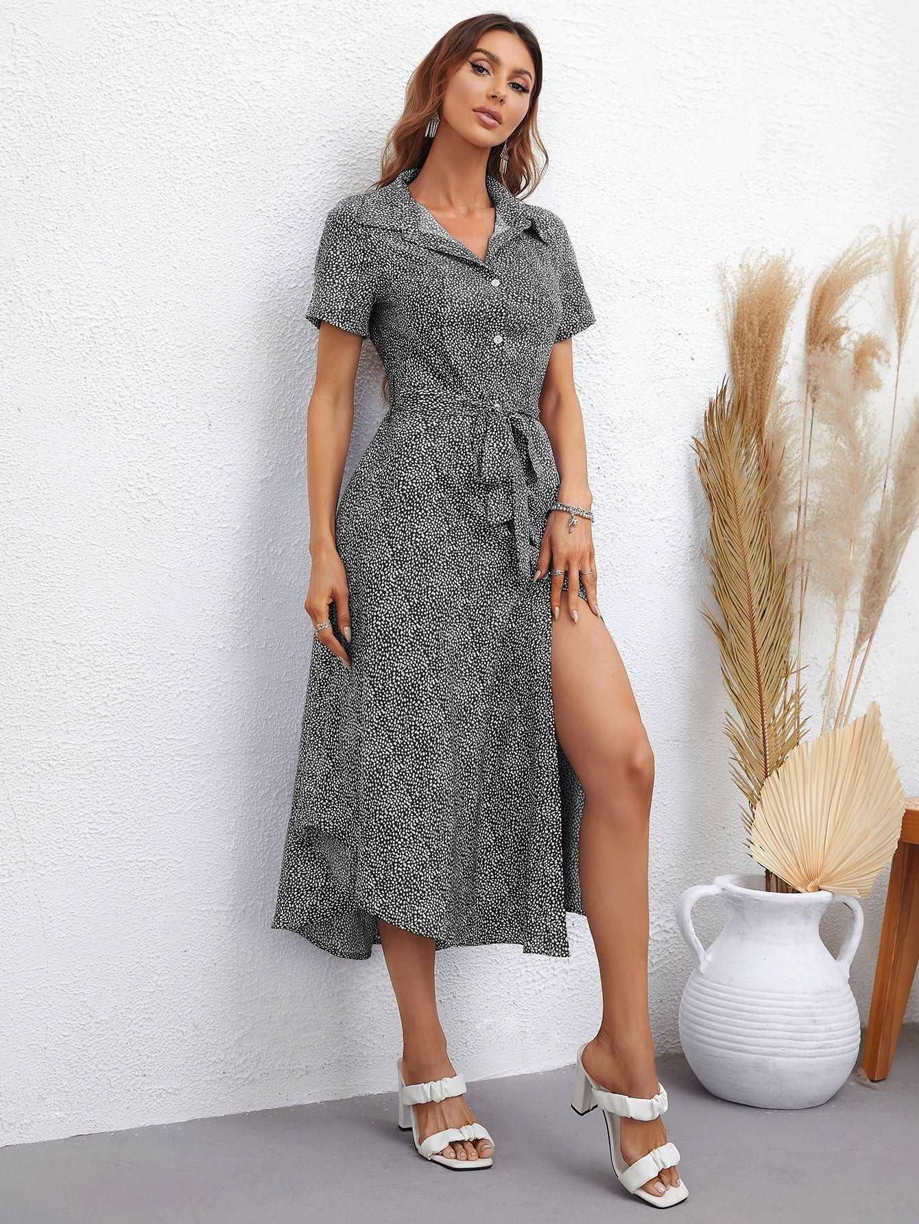 Chic Printed Short Sleeve Collared Midi Dress