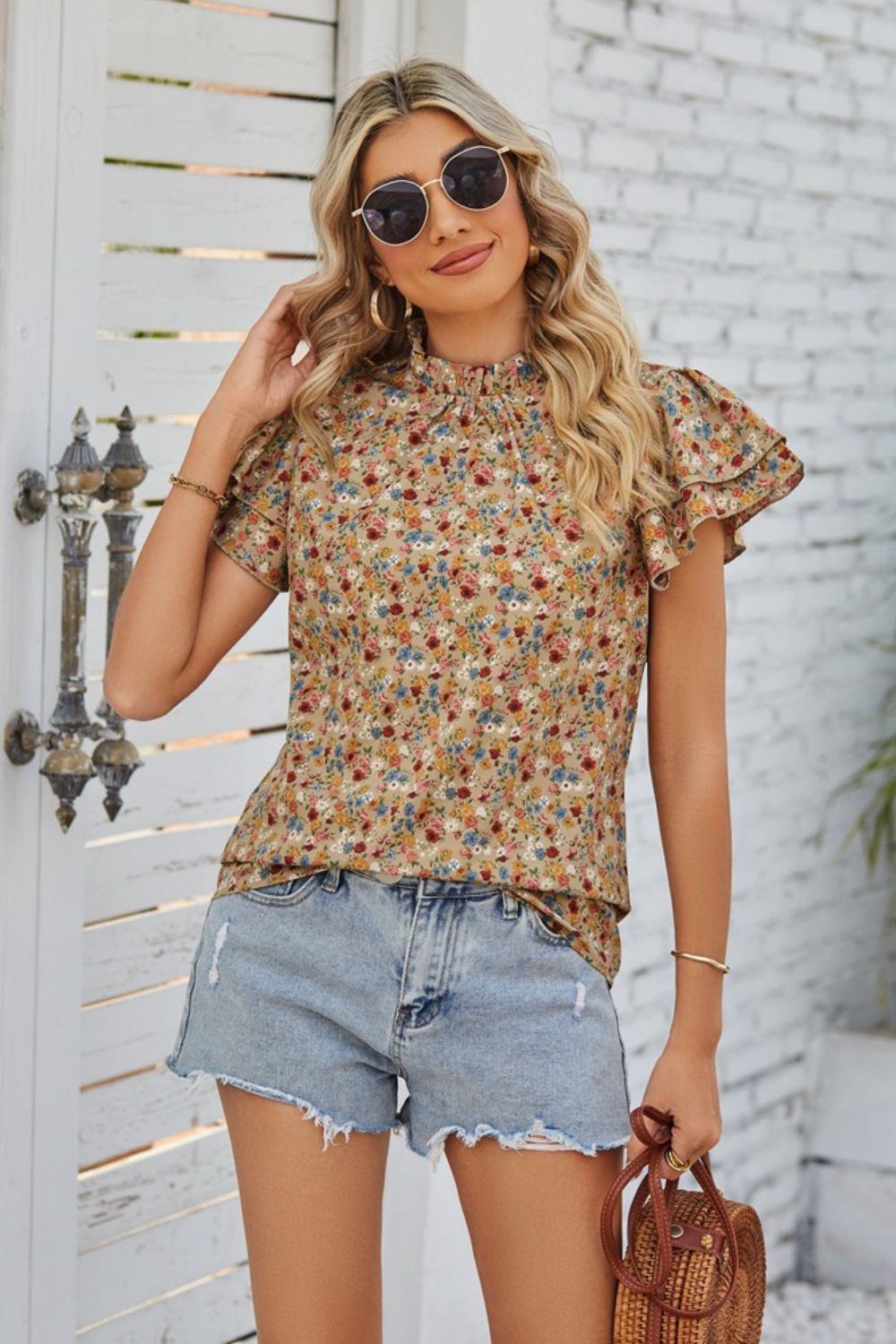 Floral Flutter-Sleeved Blouse with Ruffle Collar