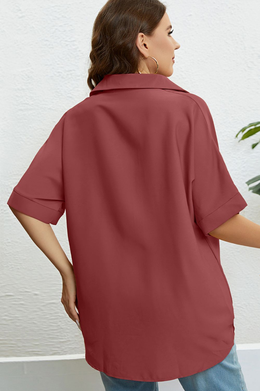 Plus Size Collared Hem-Detailed Half Sleeve Top