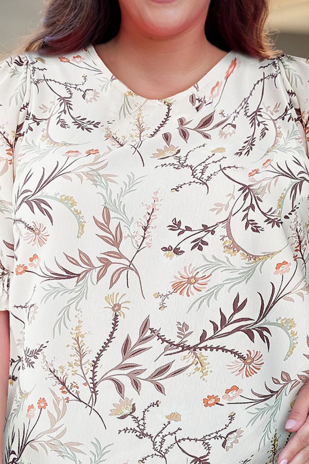 Plus Size Puff-Sleeved Floral Top