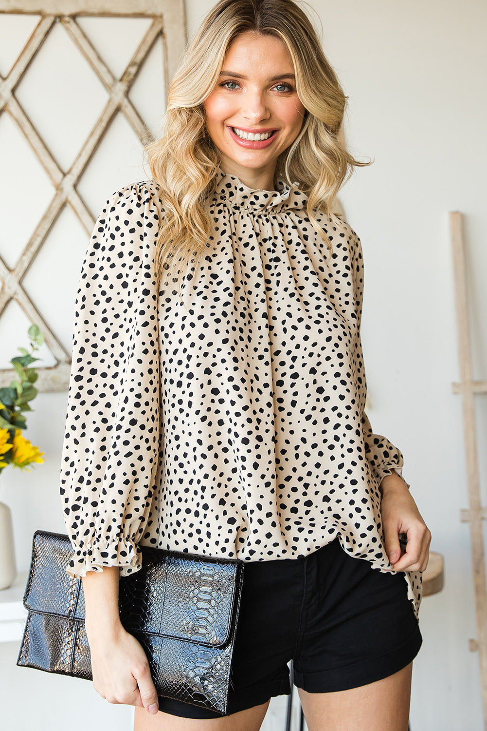 Stylish Animal Print Top with Ruffled Collar and Flouncy Sleeves