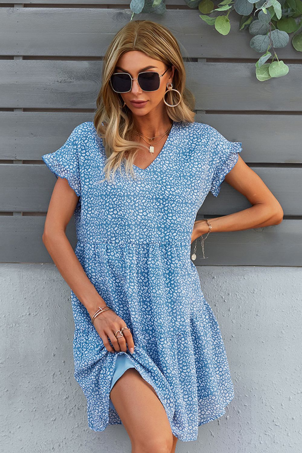 Stylish Printed V-Neck Short Sleeve Tiered Midi Dress