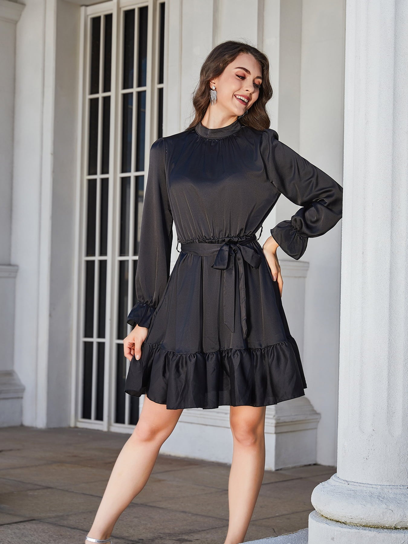 Stylish Ruffle Hem Tie Belt Mock Neck Knee Length Dress