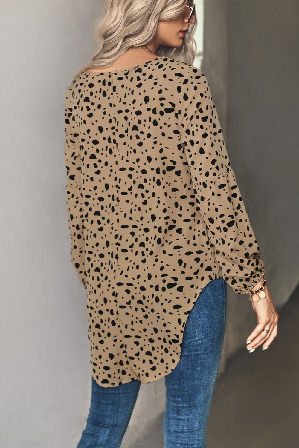 Trendy Leopard Print V-Neck High-Low Blouse