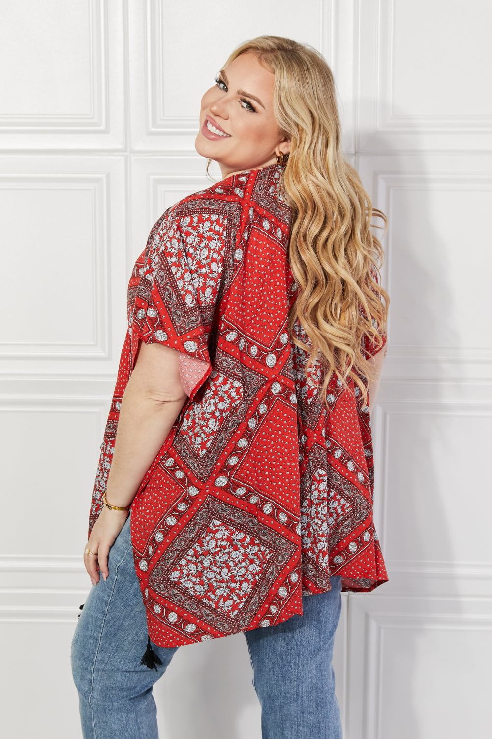 Women's Red Paisley Design Kimono