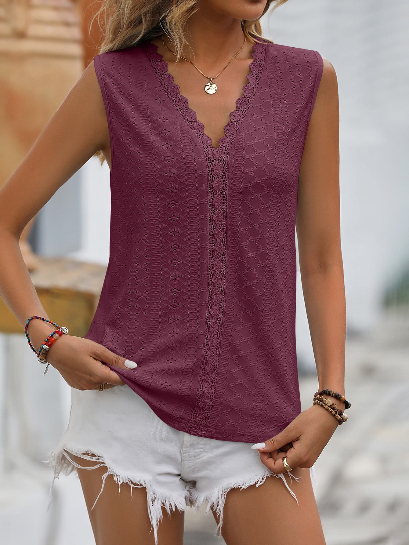 Women's Spliced Lace V-Neck Sleeveless Tank