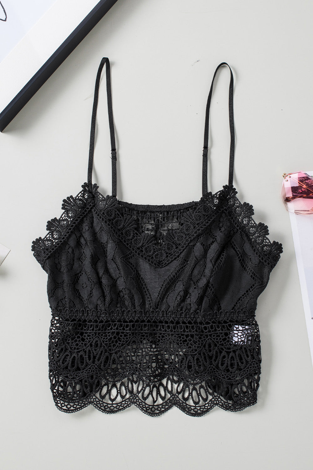 Women's V-Neck Lace Cropped Camisole