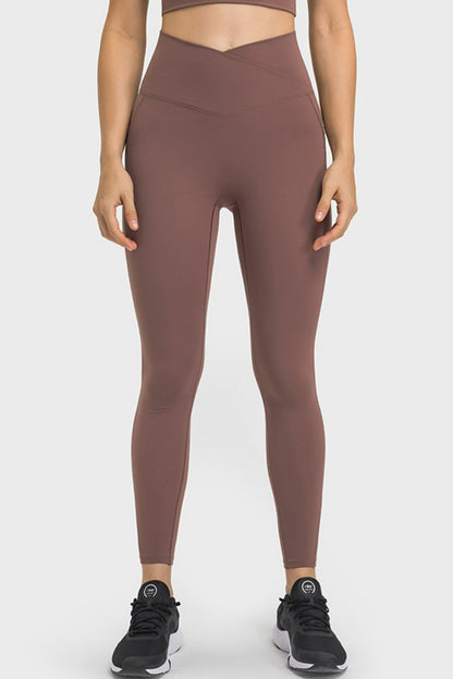 V-Waist Yoga Leggings with Pockets Brown