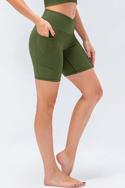 Slim Fit V-Waistband Sports Shorts Matcha Green