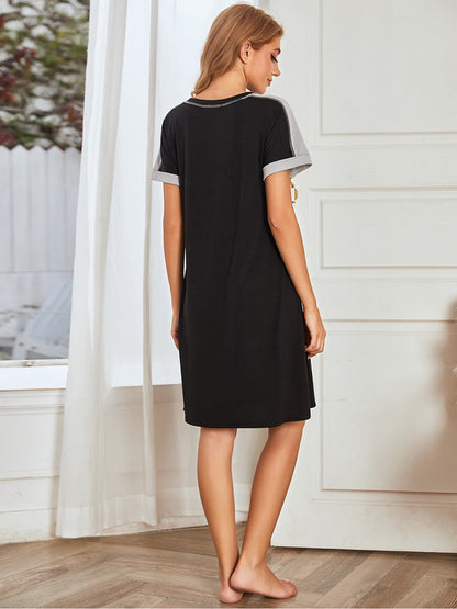 Double Stitch Pop Short Sleeve Dress