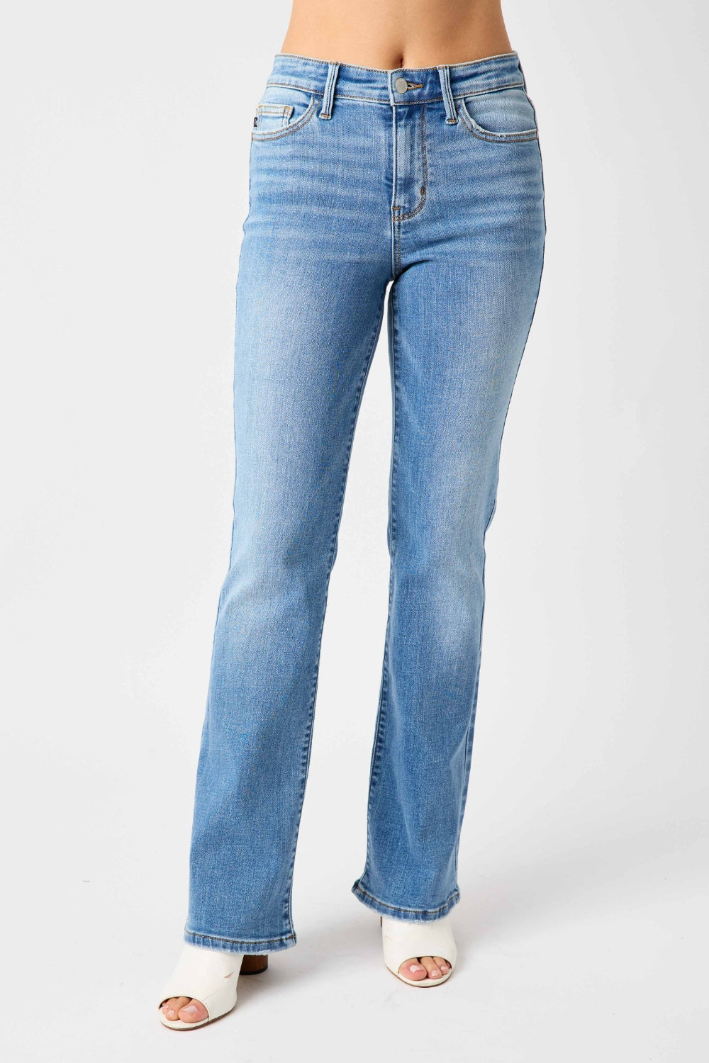 Judy Blue High-Waisted Straight Leg Jeans Medium