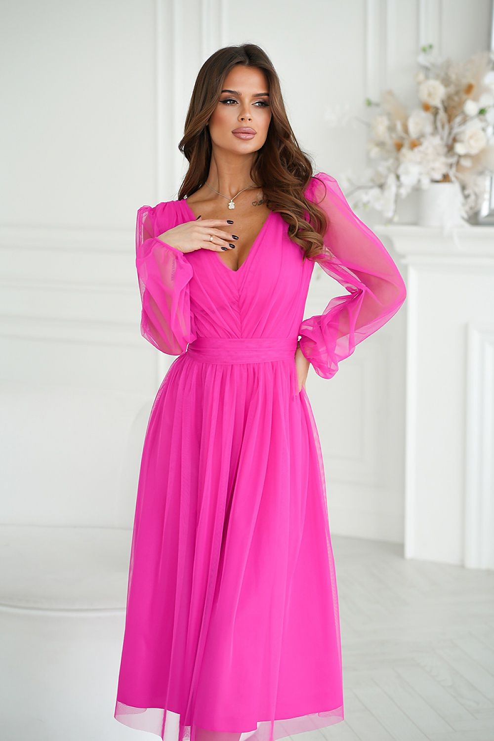 Elegant Layered Midi Dress with Brocade Mesh pink 2