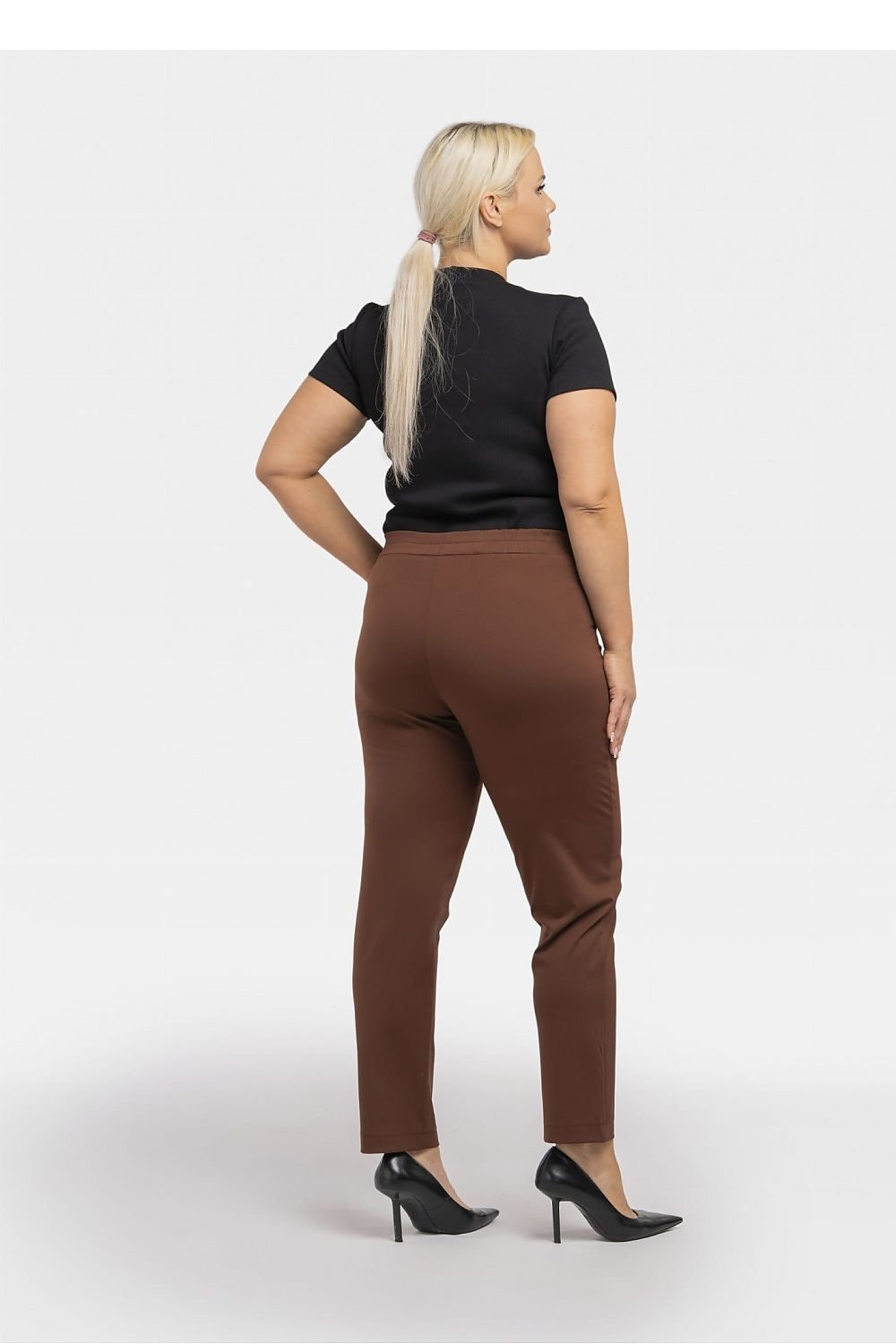 Plus Size Knit Jogger Pants