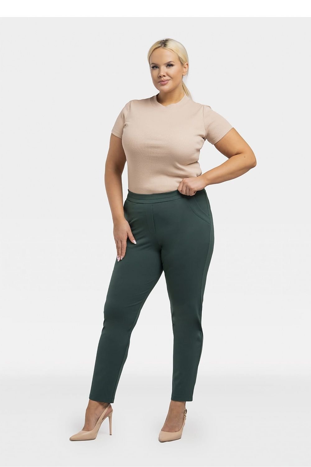 Plus Size Knit Jogger Pants