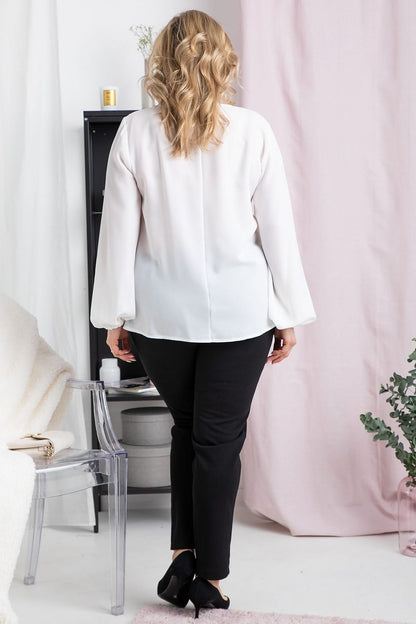 Plus Size Contrast Collar Blouse