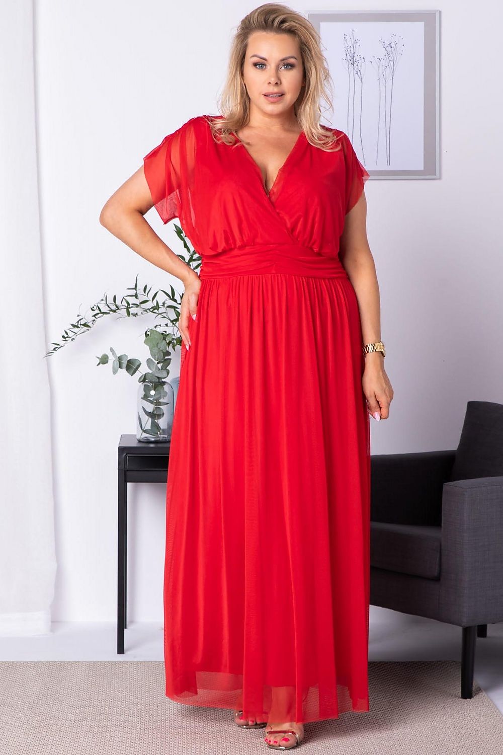 Plus Size Tulle Maxi Dress red