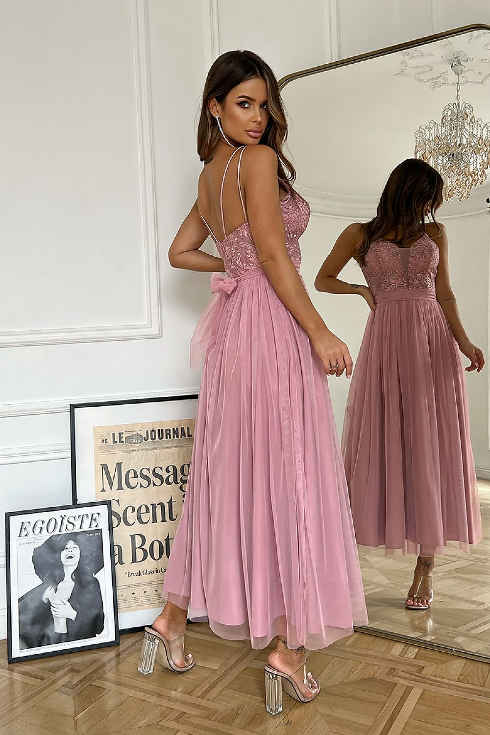 Elegant Floor-Length Bridesmaid Dress