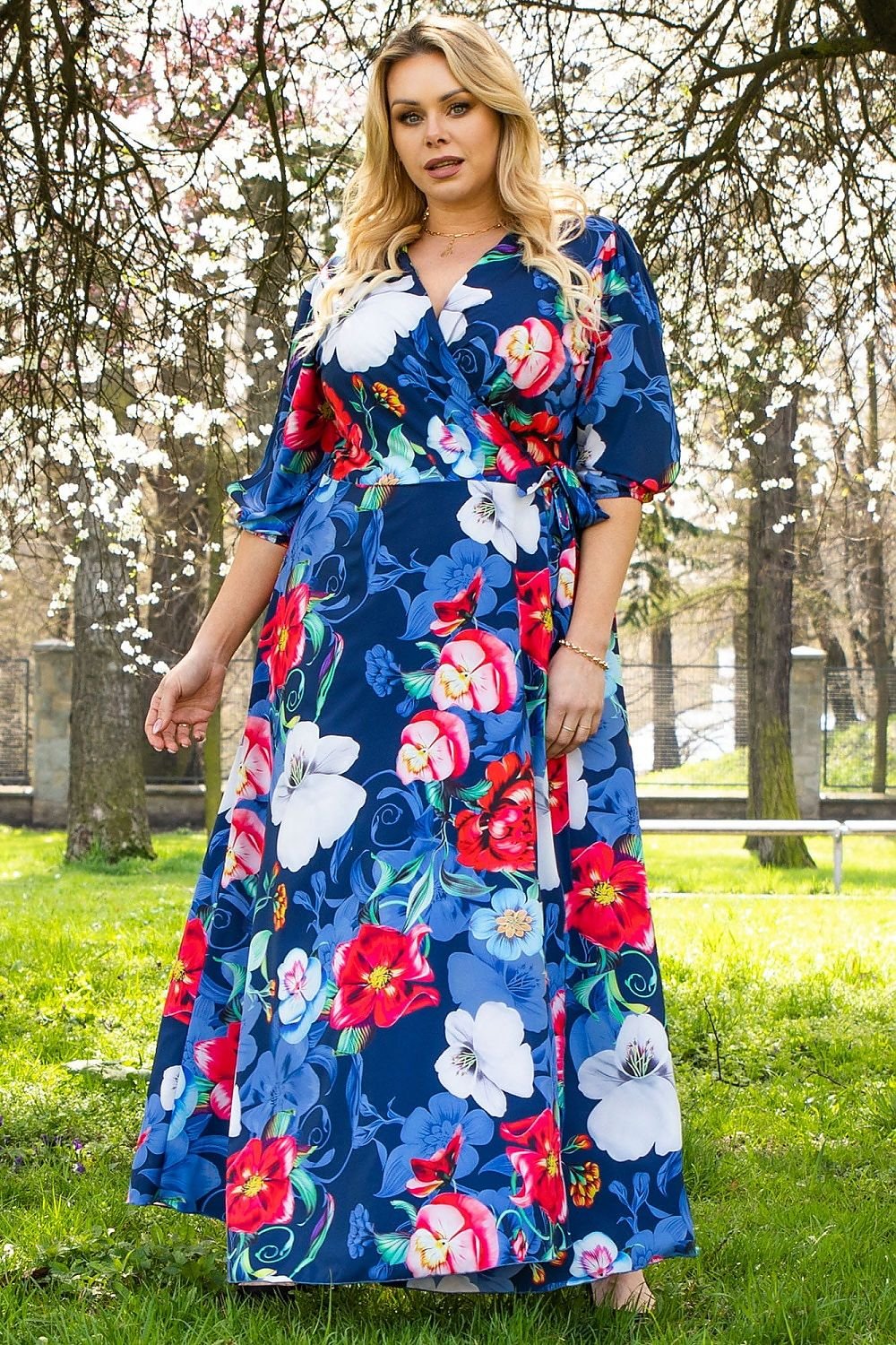 Plus Size Maxi Dress with Split multicolor