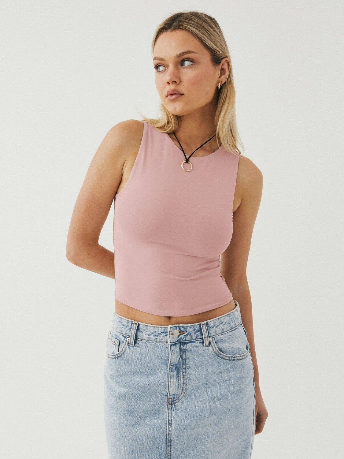 Round Neck Cropped Tank Dusty Pink