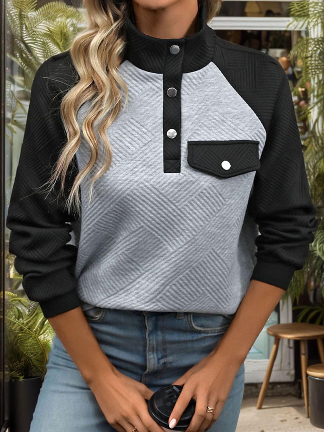 Women's Textured Button-Up Sweatshirt