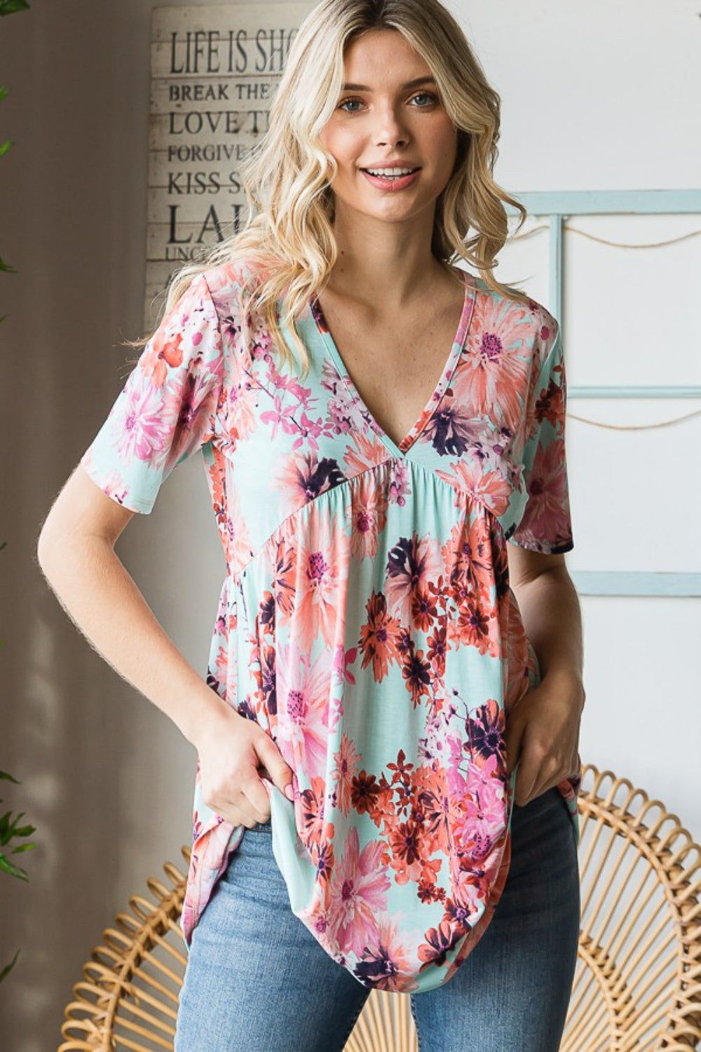 Floral Babydoll Top with V-Neck and Short Sleeves