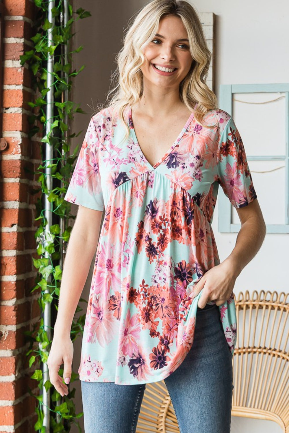 Floral Babydoll Top with V-Neck and Short Sleeves