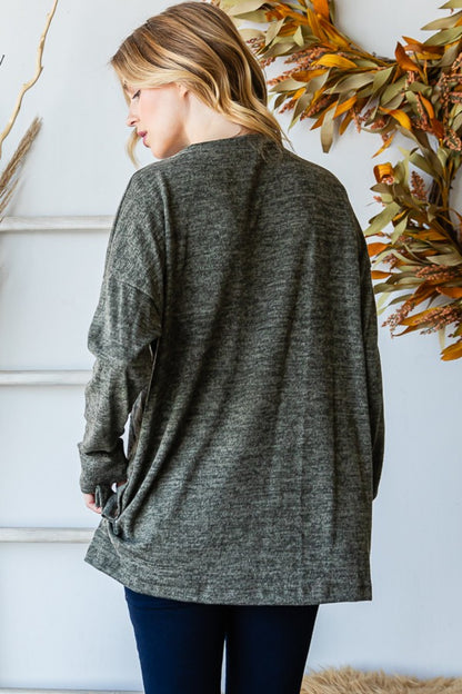 Long Sleeve T-Shirt with Buttons on Sides