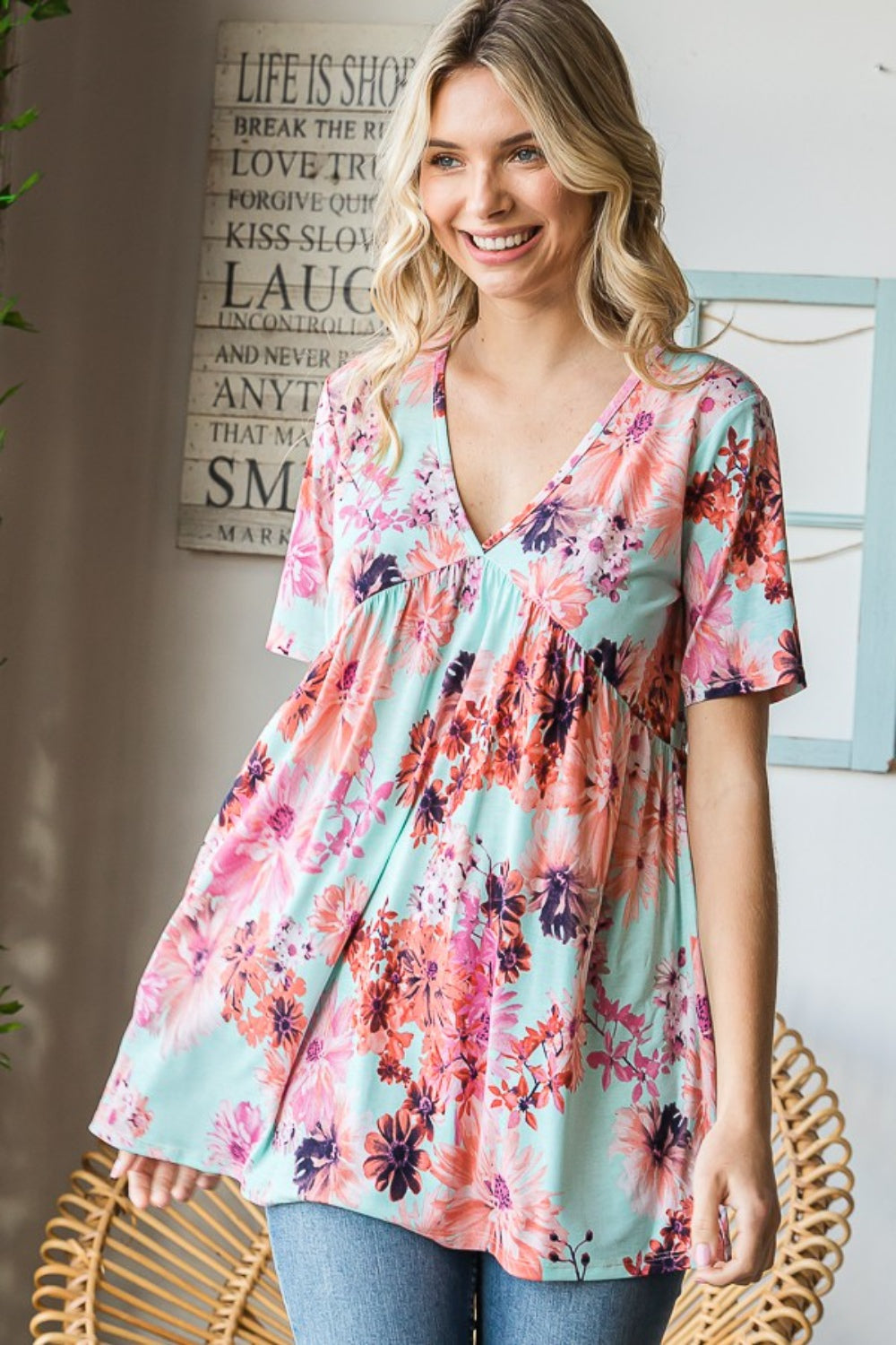Floral Babydoll Top with V-Neck and Short Sleeves